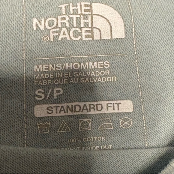 The North Face Men's Green Short Sleeve Tee - Picture 4 of 10